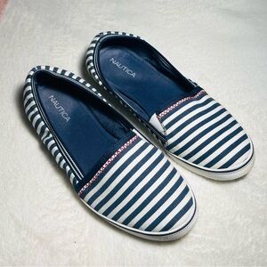 Nautica Blue/White Striped Women’s Flat Shoes Sz 8.5